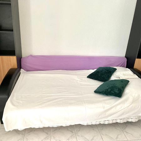 Garsoniera La Curte Paula Apartment Constanta Ngoại thất bức ảnh